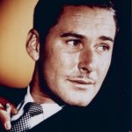 Errol_Flynn1