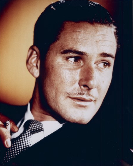 Errol_Flynn1